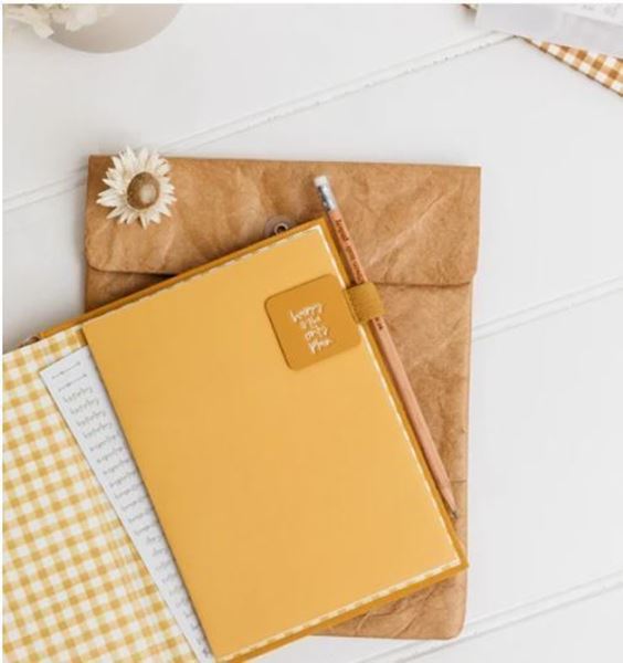 Pen Loop | Mustard | Emma Kate Co