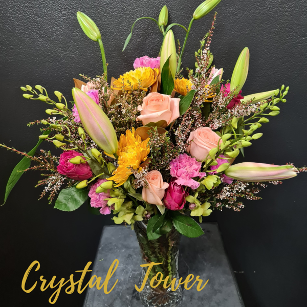 Crystal Tower | Seasonal Blooms in Cystal Vase