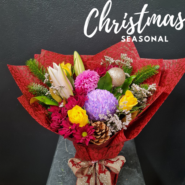 Christmas Christmas Wrapped Bouquet | Seasonal