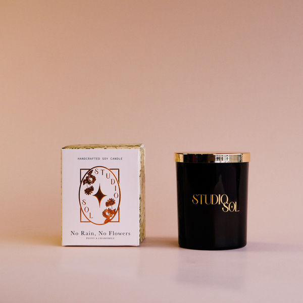 No Rain, No Flowers Candle - Peony + Camomile | Studio Sol