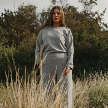 heavenly-fleece-windcheater-smoke-talamaya